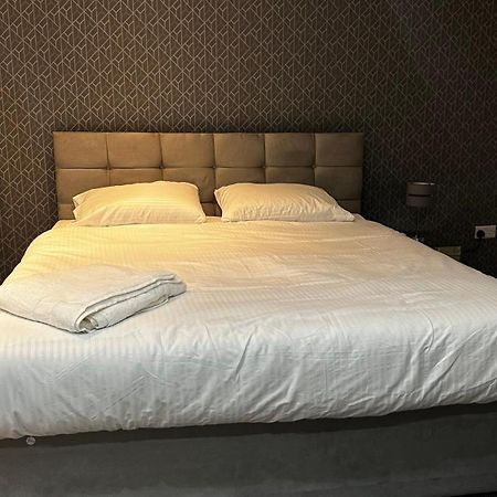 ホテル The Pleasant House マンチェスター エクステリア 写真